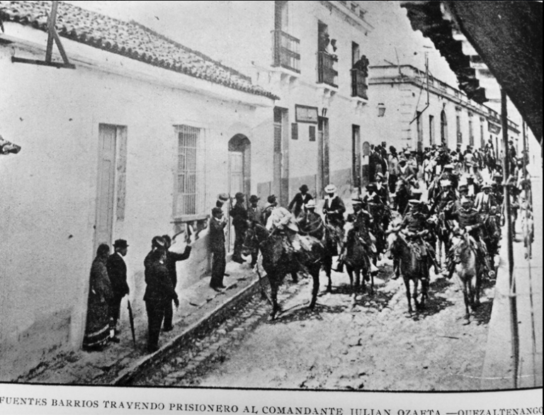 a 1897-1809 -15 - TRIONFO E FINE DELLA RIVOLUZIONE Quetzalteca Dopo rivoluzione quetzalte scoppiò l'11 settembre, i soldati rivoluzionari di San Carlos Sija, arrivano